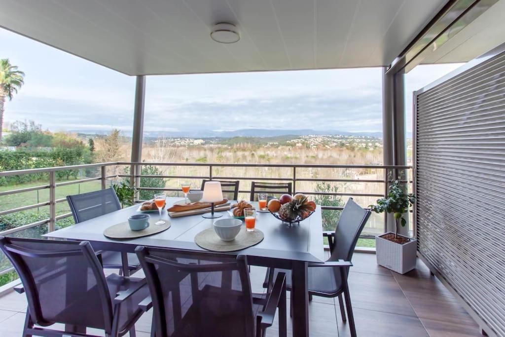 Appartamento A7- 2 Bdr Sea & Mountain View - Ac, Parking, Pool & Terrace *